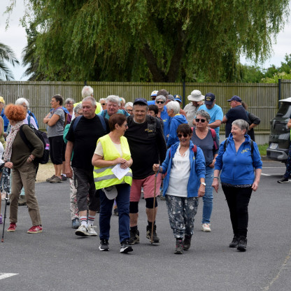 MARCHE DU 17 JUIN (PHOTOS NO LIBRES DE DROIT)